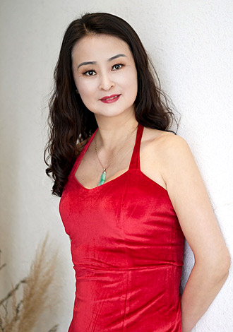 Gorgeous profiles only: Wen Ping from Xi An, beautiful Asian member