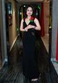 Hundreds of beauties: meet Online member Yaxin