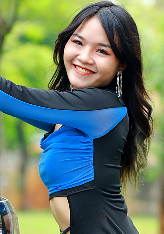 Date the member of your dreams: Thi Tuyet Anh from Ho Chi Minh City, dating Asian member