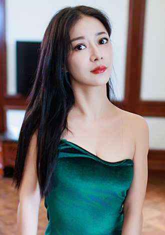 Gorgeous profiles only: Wenji from Shanghai, Asian member dating