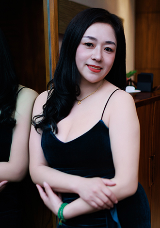 Gorgeous member profiles: China Member Dongmei from Beijing